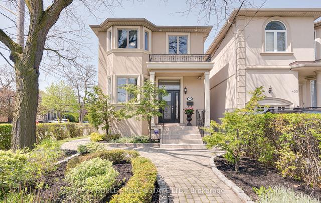 398 Sutherland Dr, House detached with 3 bedrooms, 4 bathrooms and 2 parking in Toronto ON | Image 1