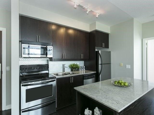 Lph6 - 80 Western Battery Rd, Condo with 2 bedrooms, 2 bathrooms and 1 parking in Toronto ON | Image 7