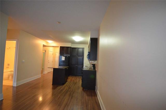 1401 - 330 Burnhamthorpe Rd W, Condo with 1 bedrooms, 1 bathrooms and 1 parking in Mississauga ON | Image 16