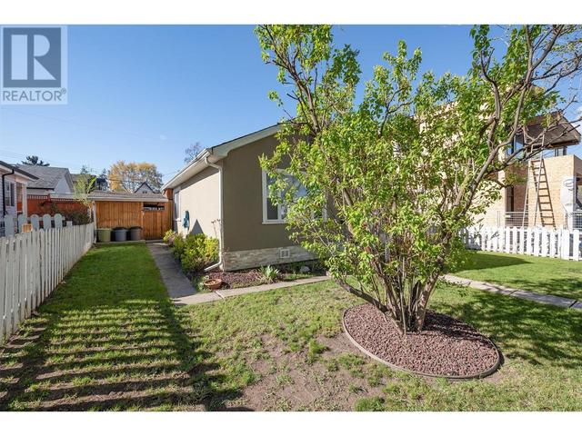559 Cambridge Ave, House detached with 2 bedrooms, 1 bathrooms and 4 parking in Kelowna BC | Image 28