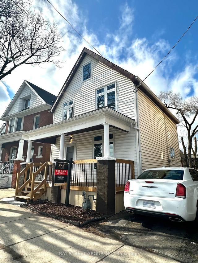 1184 King St E, House detached with 3 bedrooms, 2 bathrooms and 1 parking in Hamilton ON | Image 33