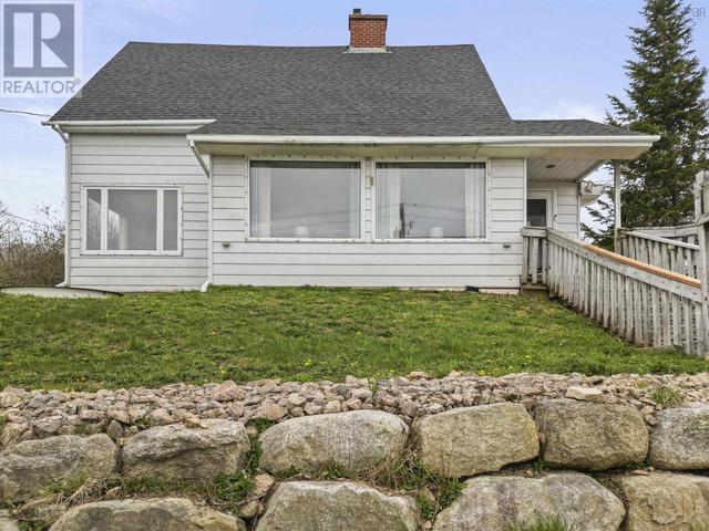11969 Peggys Cove Rd, House detached with 4 bedrooms, 1 bathrooms and null parking in Halifax NS | Image 6