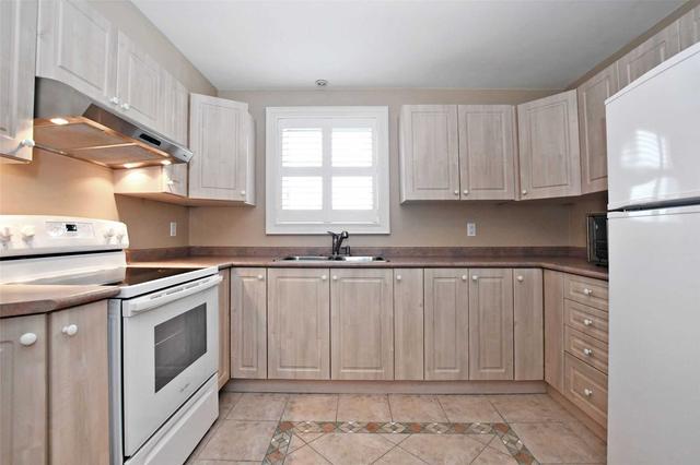 3RD-FLR - 555 Royal York Rd, House other with 2 bedrooms, 1 bathrooms and 1 parking in Toronto ON | Image 14
