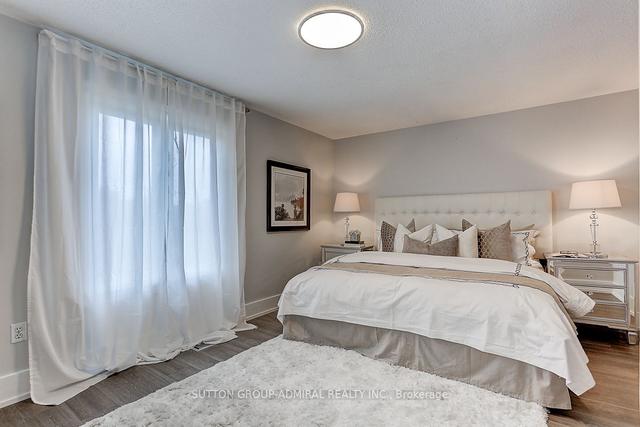 114 Rejane Cres, House detached with 3 bedrooms, 3 bathrooms and 2 parking in Vaughan ON | Image 14