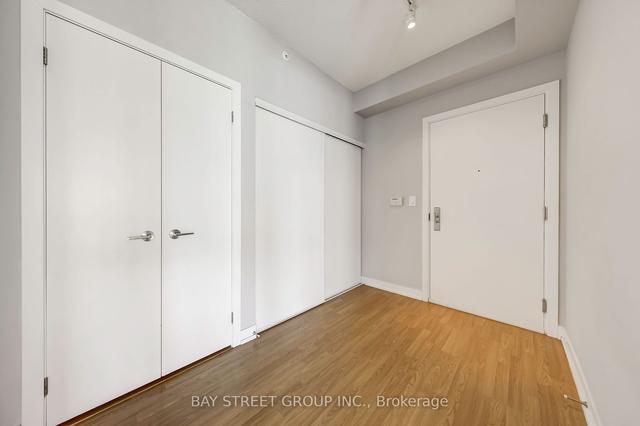 604 - 5101 Dundas St W, Condo with 2 bedrooms, 2 bathrooms and 1 parking in Toronto ON | Image 2