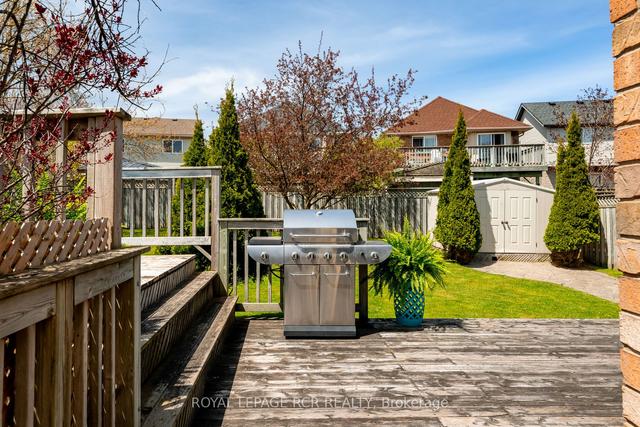 25 Mckitrick Dr, House detached with 3 bedrooms, 3 bathrooms and 3 parking in Orangeville ON | Image 28