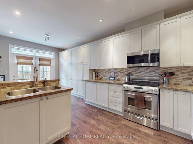 34 Preakness Dr, House semidetached with 4 bedrooms, 4 bathrooms and 4 parking in Toronto ON | Image 27