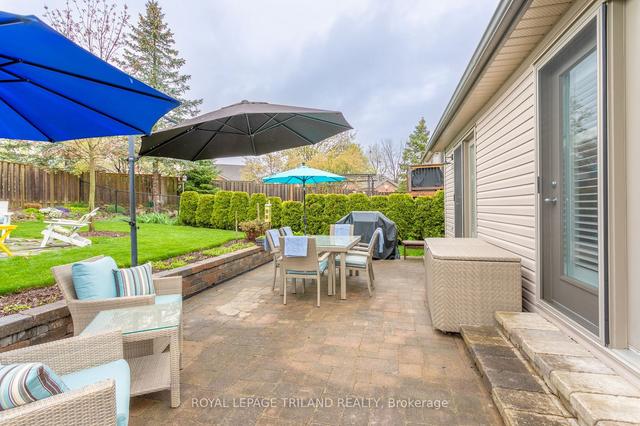 11 - 59 Pennybrook Cres, Condo with 2 bedrooms, 2 bathrooms and 4 parking in London ON | Image 29