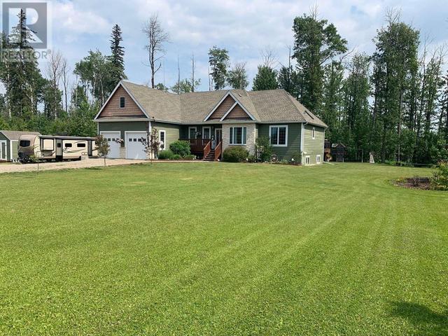 13445 281 Rd, House detached with 5 bedrooms, 4 bathrooms and null parking in Peace River C BC | Image 1