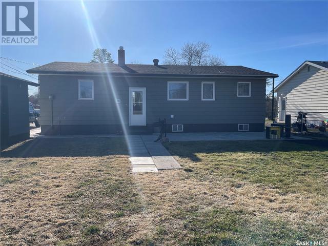 628 Albert Street, House detached with 4 bedrooms, 2 bathrooms and null parking in Hudson Bay SK | Image 4