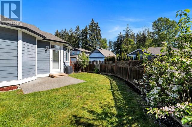 8 - 3205 Gibbins Rd, House detached with 2 bedrooms, 2 bathrooms and 2 parking in North Cowichan BC | Image 37