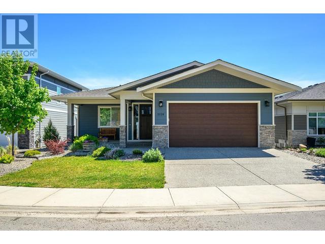 5138 Turtle Pond Pl, House detached with 3 bedrooms, 2 bathrooms and 4 parking in Vernon BC | Image 1