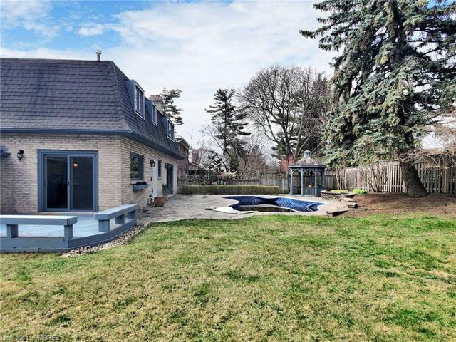 2269 All Saints Crescent, House detached with 4 bedrooms, 3 bathrooms and 4 parking in Oakville ON | Image 39