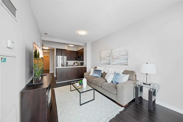 PH-1 - 220 Burnhamthorpe Rd W, Condo with 1 bedrooms, 2 bathrooms and 1 parking in Mississauga ON | Image 2