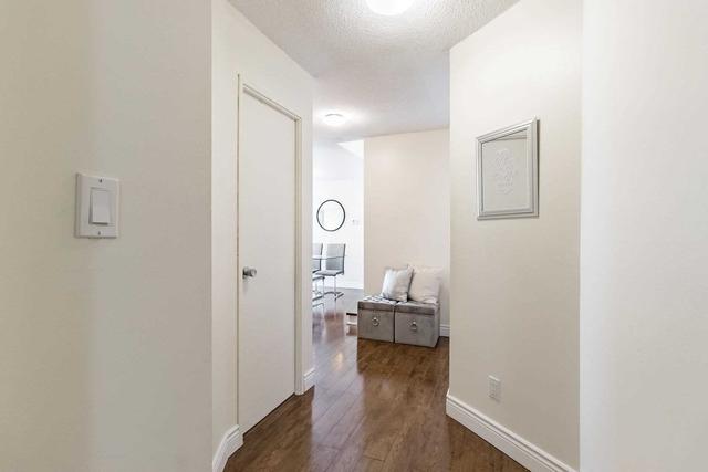 PH1 - 200 Robert Speck Pky, Condo with 2 bedrooms, 3 bathrooms and 2 parking in Mississauga ON | Image 27