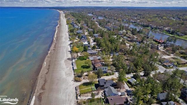 136 Shore Lane, House detached with 5 bedrooms, 3 bathrooms and 5 parking in Wasaga Beach ON | Image 29