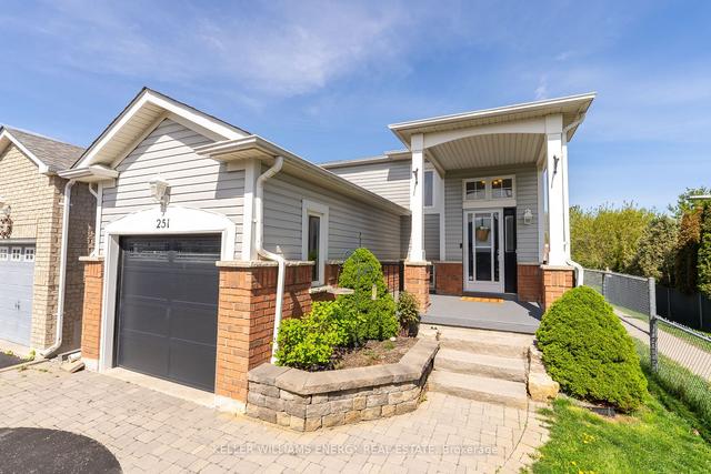 251 Swindells St, House detached with 2 bedrooms, 2 bathrooms and 5 parking in Clarington ON | Image 12