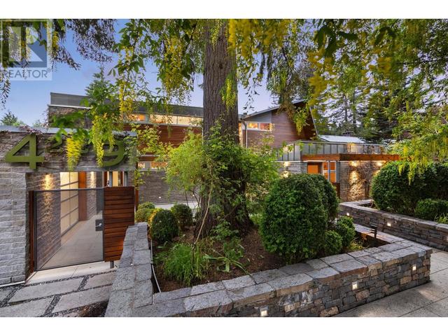4229 Sunset Boulevard, House other with 3 bedrooms, 3 bathrooms and 3 parking in North Vancouver BC | Image 3