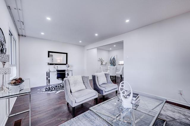 7 - 30 Sandhurst Cir, Townhouse with 3 bedrooms, 2 bathrooms and 2 parking in Toronto ON | Image 10