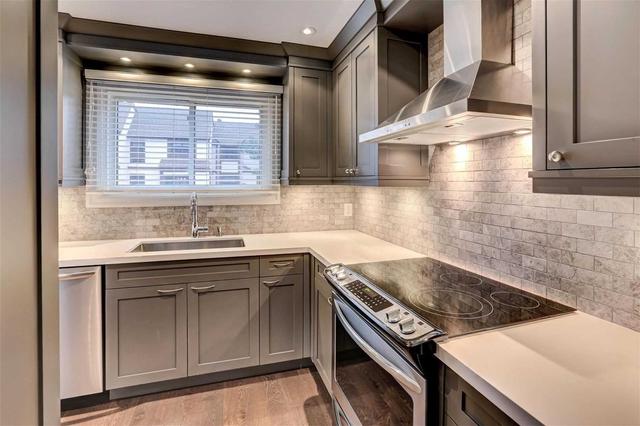 39 - 1060 Walden Circ, Townhouse with 3 bedrooms, 3 bathrooms and 2 parking in Mississauga ON | Image 2
