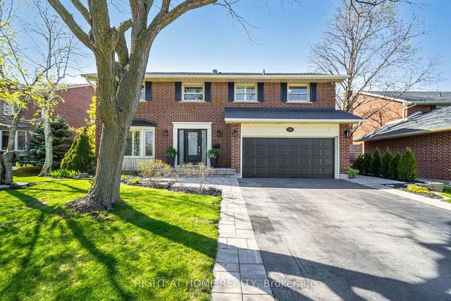2267 Dunedin Rd, House detached with 4 bedrooms, 4 bathrooms and 6 parking in Oakville ON | Image 1