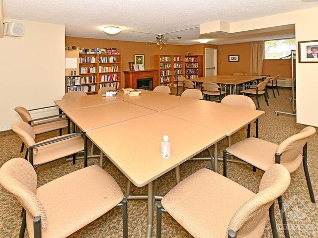 Library- Party Room | Image 22