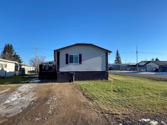 4603 48 St, House detached with 3 bedrooms, 2 bathrooms and 2 parking in Rycroft AB | Image 33