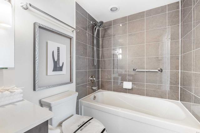 503 - 320 Richmond St E, Condo with 1 bedrooms, 2 bathrooms and 1 parking in Toronto ON | Image 3