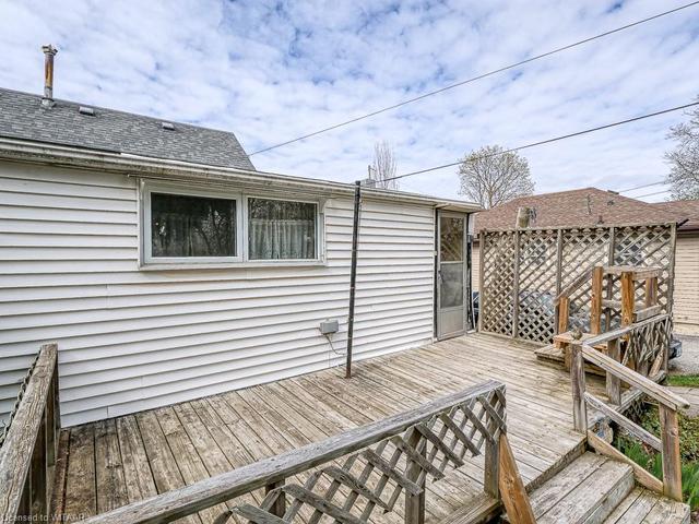 304 Bruce St, House detached with 3 bedrooms, 1 bathrooms and 2 parking in Woodstock ON | Image 10