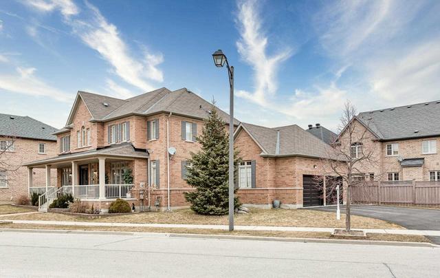424 Baylis Crt, House detached with 4 bedrooms, 5 bathrooms and 7 parking in Milton ON | Image 36