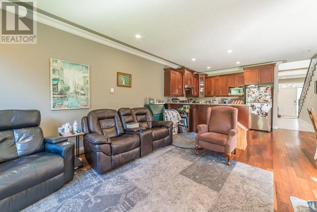 5194 Dunster Rd, House detached with 3 bedrooms, 3 bathrooms and 2 parking in Nanaimo BC | Image 36