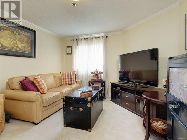 214 - 1560 Hillside Ave, Condo with 2 bedrooms, 2 bathrooms and 1 parking in Victoria BC | Image 15
