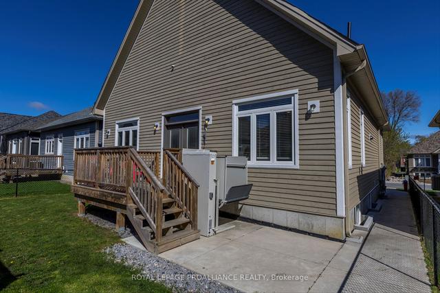 23 Brinton Dr, Condo with 2 bedrooms, 2 bathrooms and 2 parking in Peterborough ON | Image 28