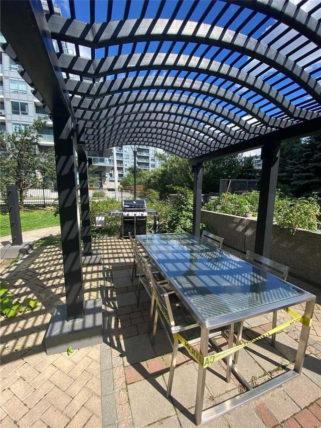 305 - 17 Kenaston Gdns, Condo with 1 bedrooms, 1 bathrooms and 0 parking in Toronto ON | Image 3
