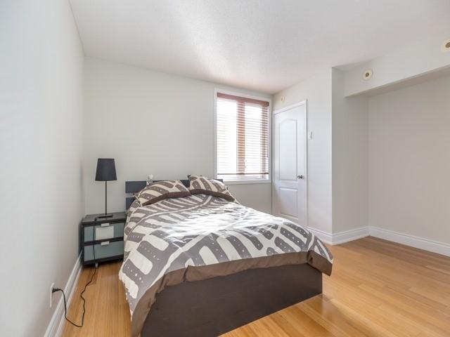 TH-710 - 35 Canniff St, Townhouse with 3 bedrooms, 3 bathrooms and 1 parking in Toronto ON | Image 14