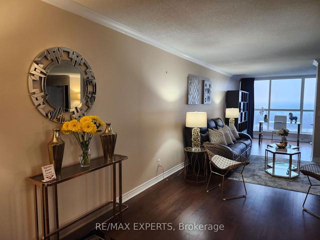 ph06 - 100 Observatory Lane, Condo with 2 bedrooms, 2 bathrooms and 1 parking in Richmond Hill ON | Image 12