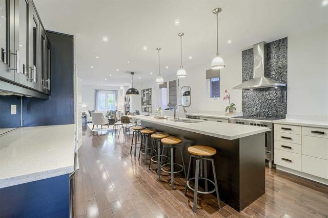 34 Kenneth Ave, House semidetached with 4 bedrooms, 4 bathrooms and 2 parking in Toronto ON | Image 6