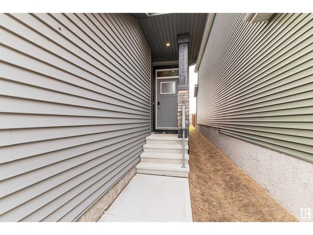 1087 Eaton Rd Nw Nw, House detached with 3 bedrooms, 2 bathrooms and 4 parking in Edmonton AB | Image 4
