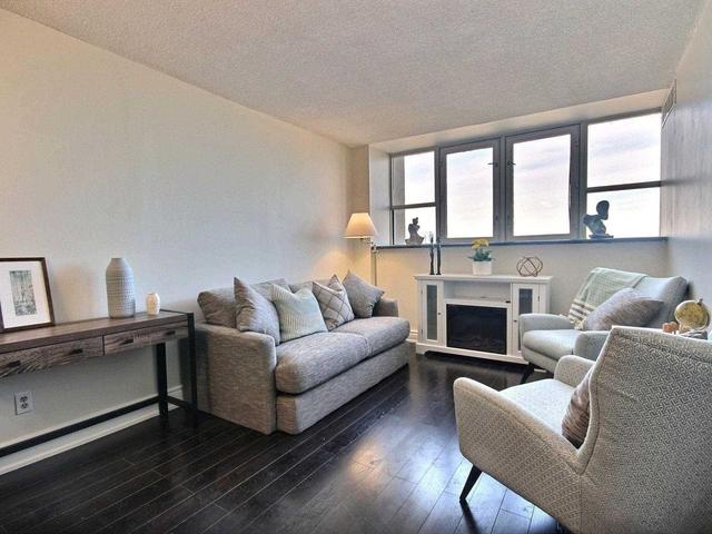 UPH-109 - 797 Don Mills Rd, Condo with 1 bedrooms, 2 bathrooms and 2 parking in Toronto ON | Image 15