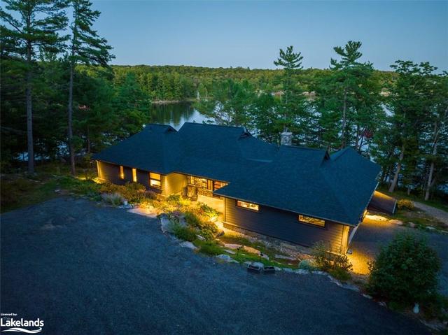 Gorgeous granite rock and pine point | Image 49