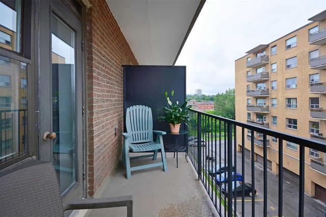 503 - 50 Gulliver Rd, Condo with 2 bedrooms, 1 bathrooms and 2 parking in Toronto ON | Image 6