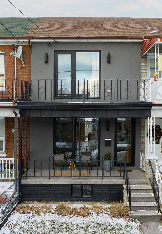 106 Lindsey Ave, House attached with 3 bedrooms, 3 bathrooms and 1 parking in Toronto ON | Image 15