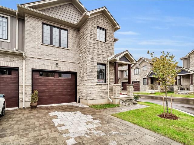 123 - 93 Stonefield Ln, Townhouse with 3 bedrooms, 3 bathrooms and 2 parking in Middlesex Centre ON | Image 23