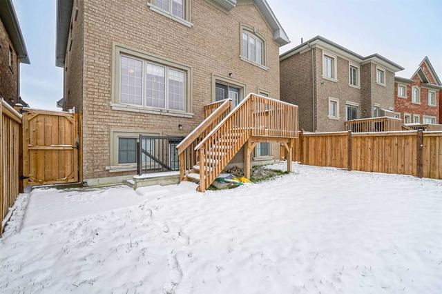 66 Bucksaw St, House detached with 4 bedrooms, 6 bathrooms and 6 parking in Brampton ON | Image 35