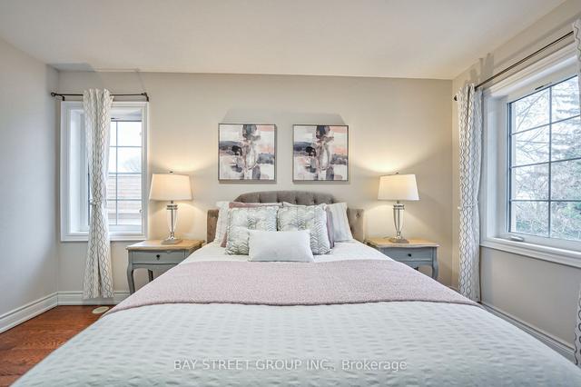 12 - 70 Hargrave Lane, Townhouse with 3 bedrooms, 3 bathrooms and 2 parking in Toronto ON | Image 24