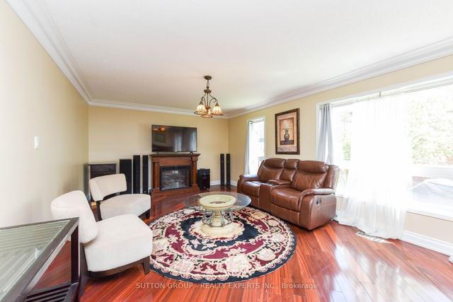 72 Four Seasons Cir, House detached with 4 bedrooms, 4 bathrooms and 4 parking in Brampton ON | Image 37