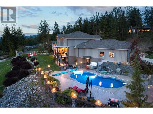 2775 Harvard Rd, House detached with 6 bedrooms, 4 bathrooms and 14 parking in Kelowna BC | Image 58