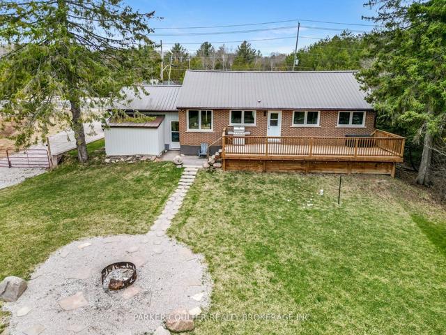 1000 Memorial Ave, House detached with 3 bedrooms, 2 bathrooms and 21 parking in Oro Medonte ON | Image 33