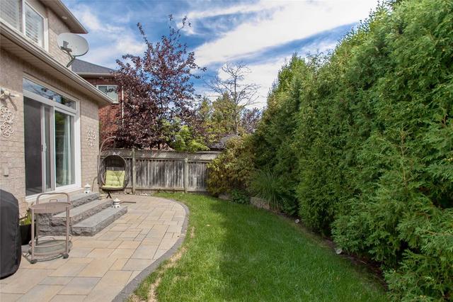 2215 Empire Cres, House detached with 4 bedrooms, 4 bathrooms and 4 parking in Burlington ON | Image 28