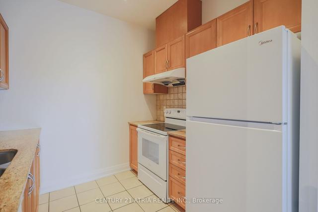 216 - 2737 Keele St, Condo with 2 bedrooms, 1 bathrooms and 1 parking in Toronto ON | Image 4
